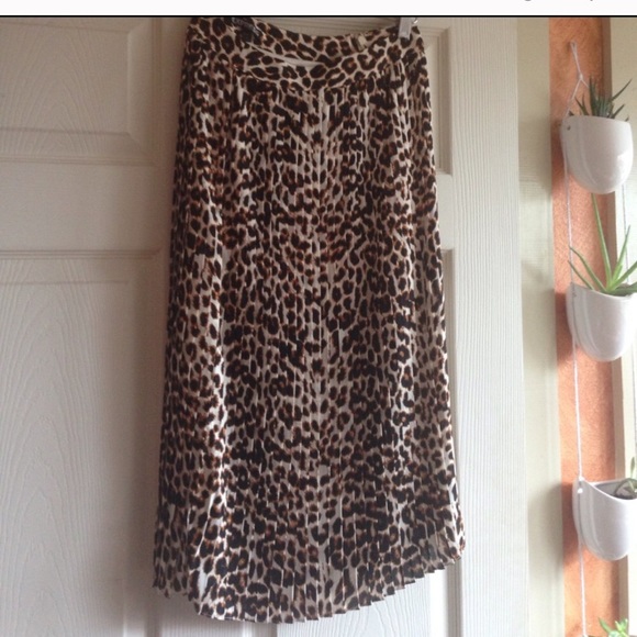 express leopard skirt